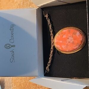 Vintage Sara Cox pin/pendant